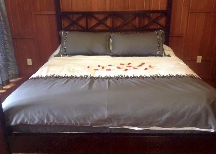 Voda Krasna & Restaurant Resort 3*
